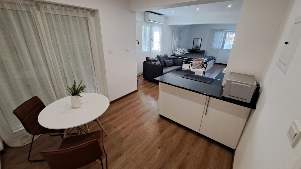 City Center Apartments Paphos Eksteriør billede